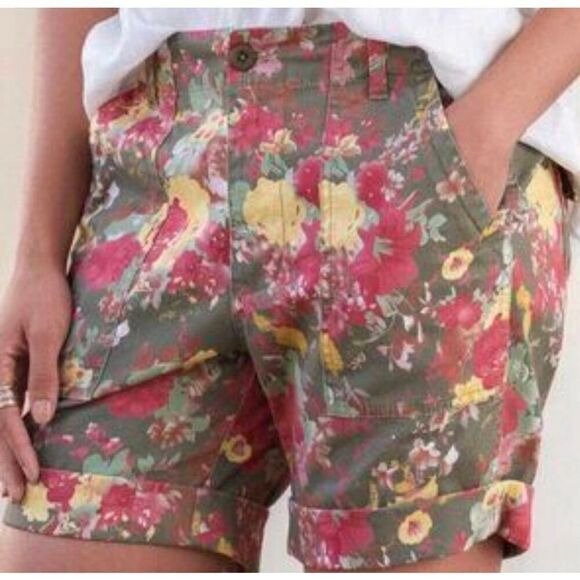 Sundance Green Floral Cargo Shorts - Picture 1 of 5